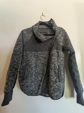 Abercrombie & Fitch Charcoal Fleece And Quilted Pullover
